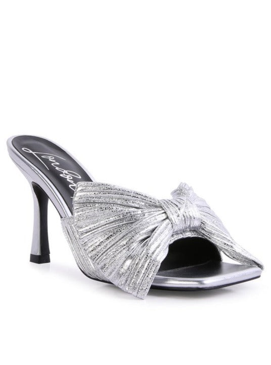 Wonderbuz Bow Heels (Silver)